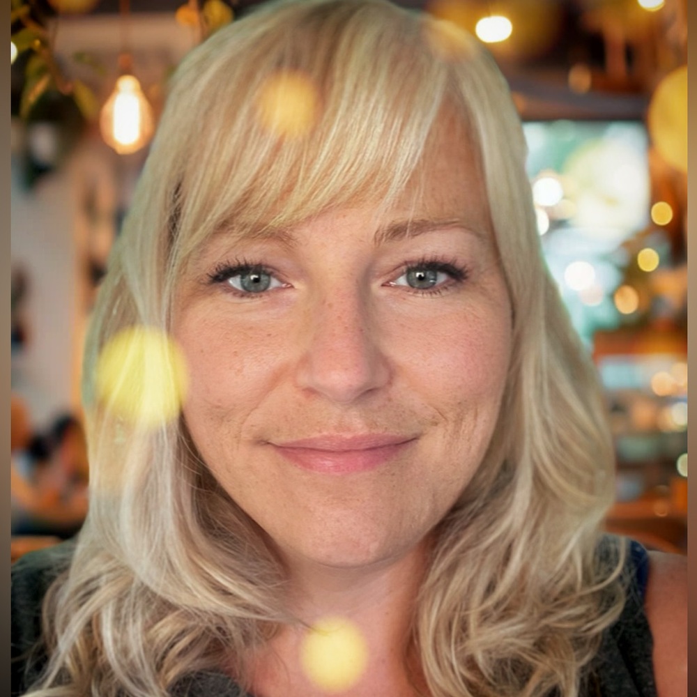 Meet your Posher, Kelly
